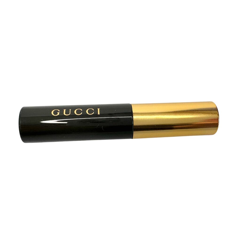 GUCCI Le Magnétisme Volumizing Mascara - Full Fan Effect Volume & Curl Mascara - Picture 4 of 13